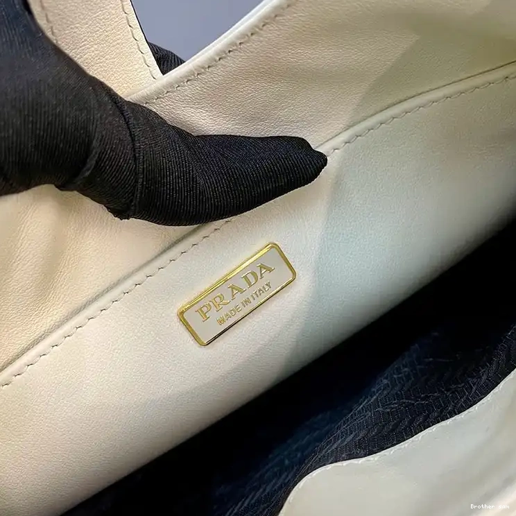 Brother sam Prada 2411YA0117 Bags 0714